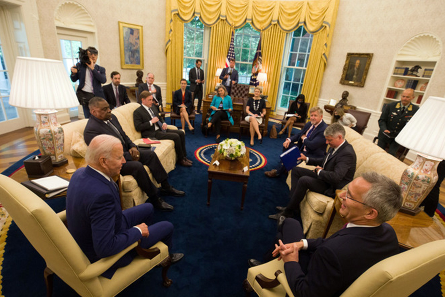 El presidente Joe Biden Jens Stoltenberg reunión