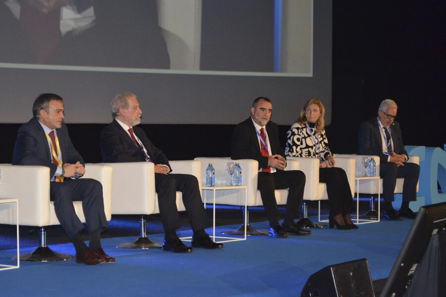 Mesa redonda durante las XV Jornadas STIC.