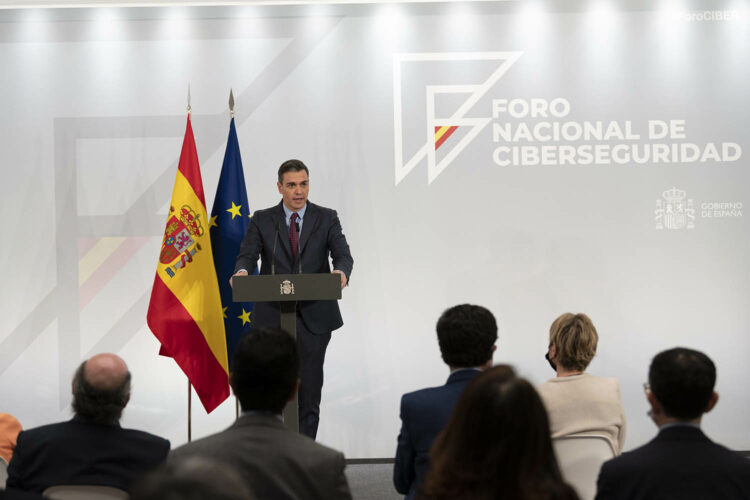 Pedro Sánchez en La Moncloa en la presentación de los trabajos del Foro Nacional de Ciberseguridad