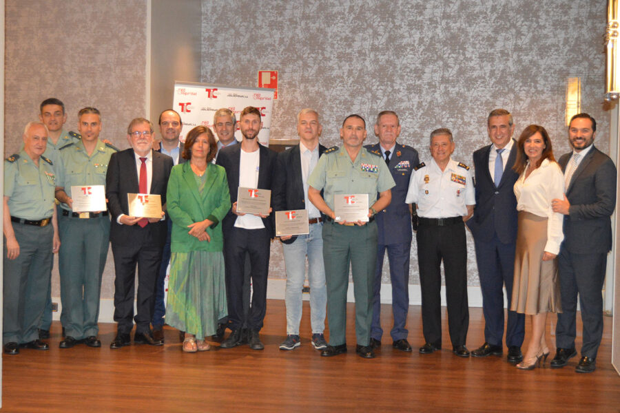 Foto familia Trofeos Seguridad TIC