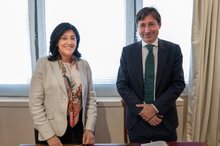 Esperanza Casteleiro (CCN) y Paco Salcedo (Microsoft España).