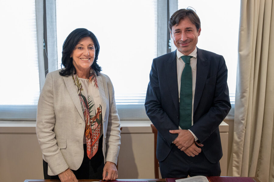 Esperanza Casteleiro (CCN) y Paco Salcedo (Microsoft España).