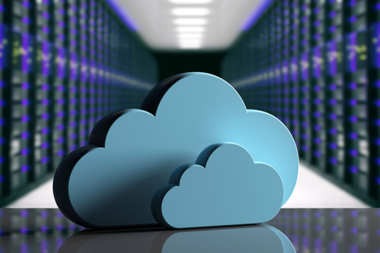 Modelo de nube híbrida, cloud privada y pública