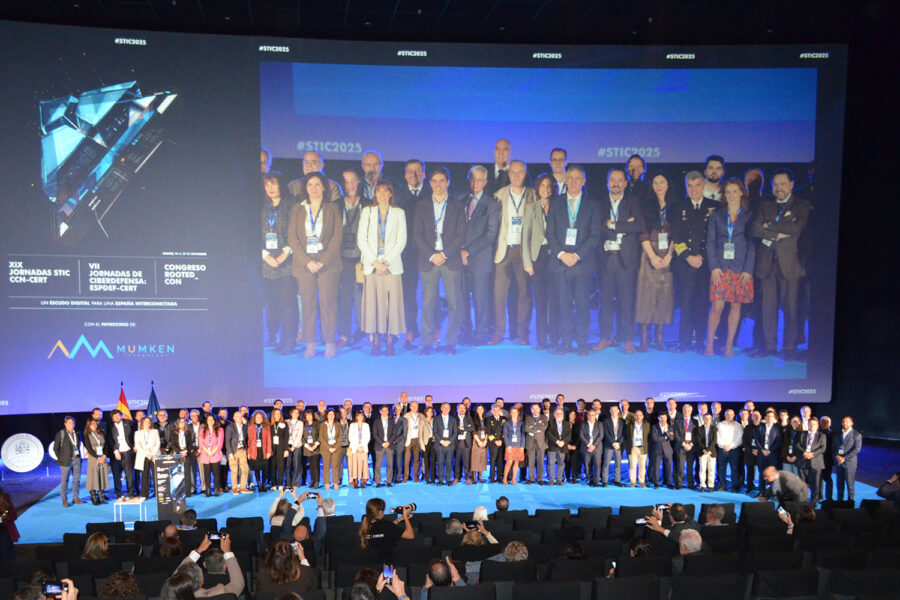 Foto familia Jornadas STIC