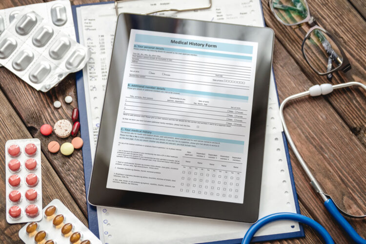 Ciberseguridad en el sector salud, sanitario. Historial médico
