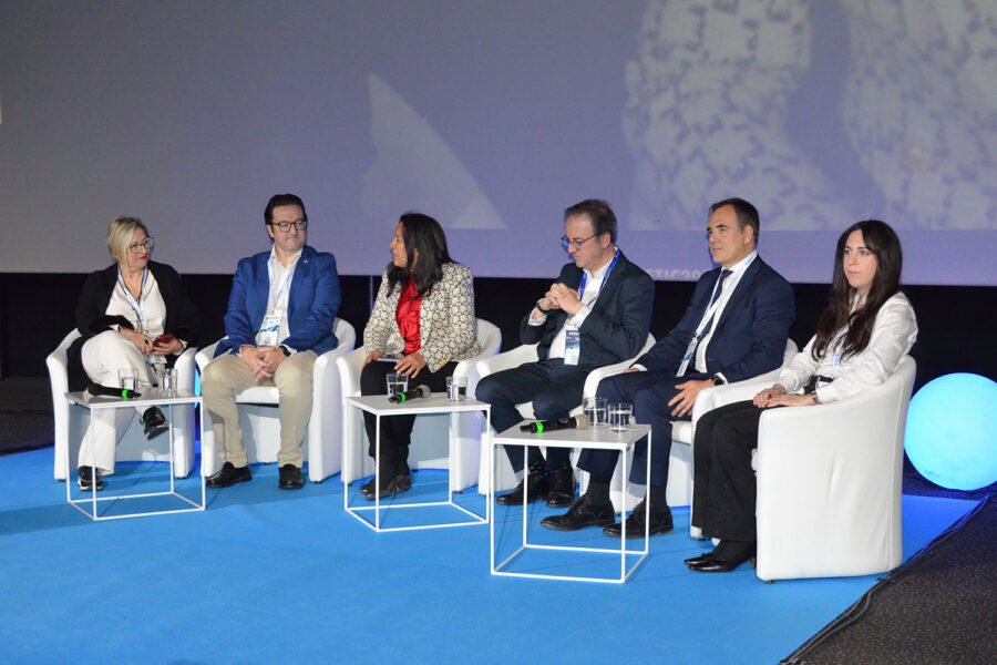 Mesa redonda Jornadas STIC