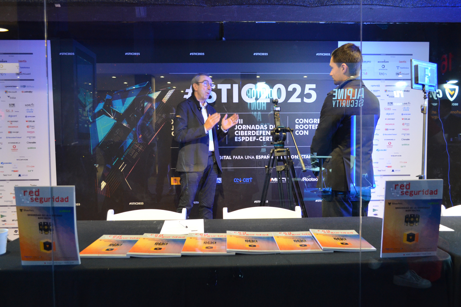 Jornadas STIC, Ciberdefensa y Congreso RootedCON 2025