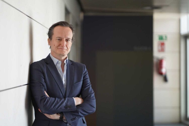 Agustín Muñoz-Grandes, Accenture